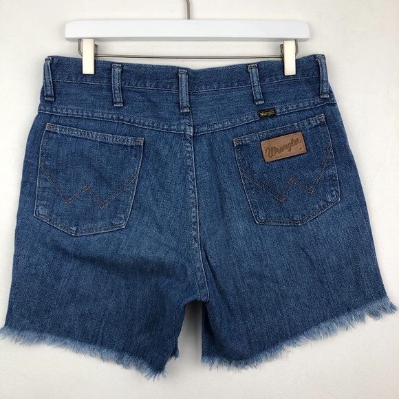 Wrangler High Waisted Jeans Cutoff Shorts - Picture 2 of 7